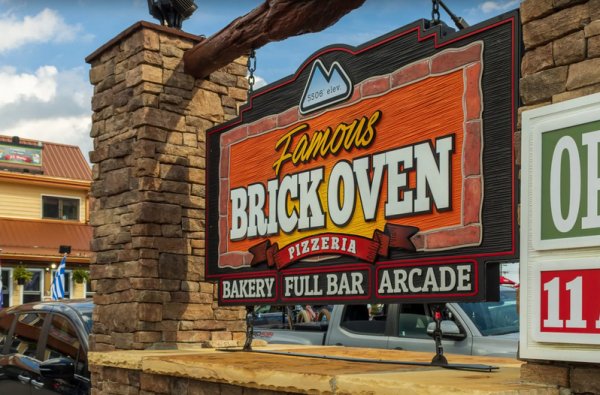 Brick Oven Pizza on Beech Mountain, NC